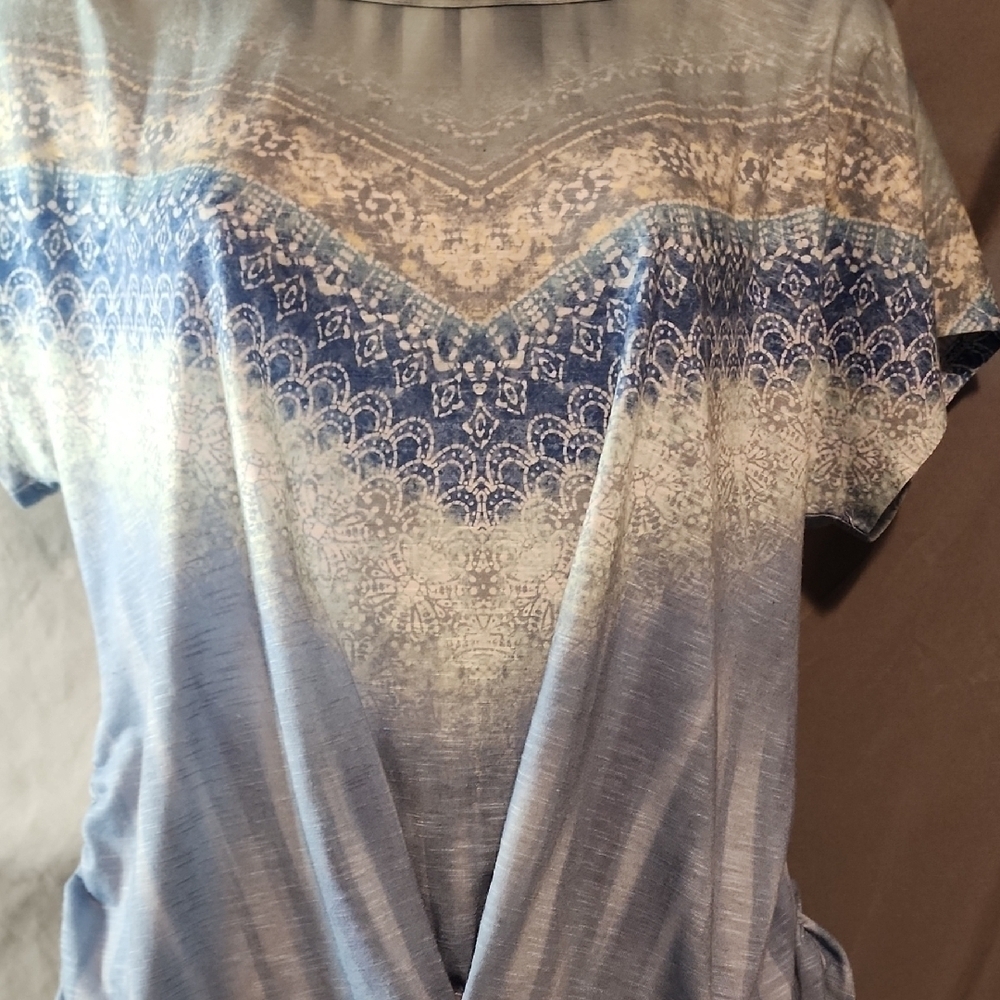 Democracy Blue and White Short Sleeve T-Shirt - Picture 3 of 8